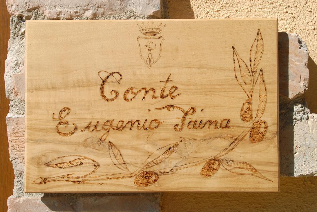 Agriturismo Tenuta Conti Faina Fratta Todina Quarto foto